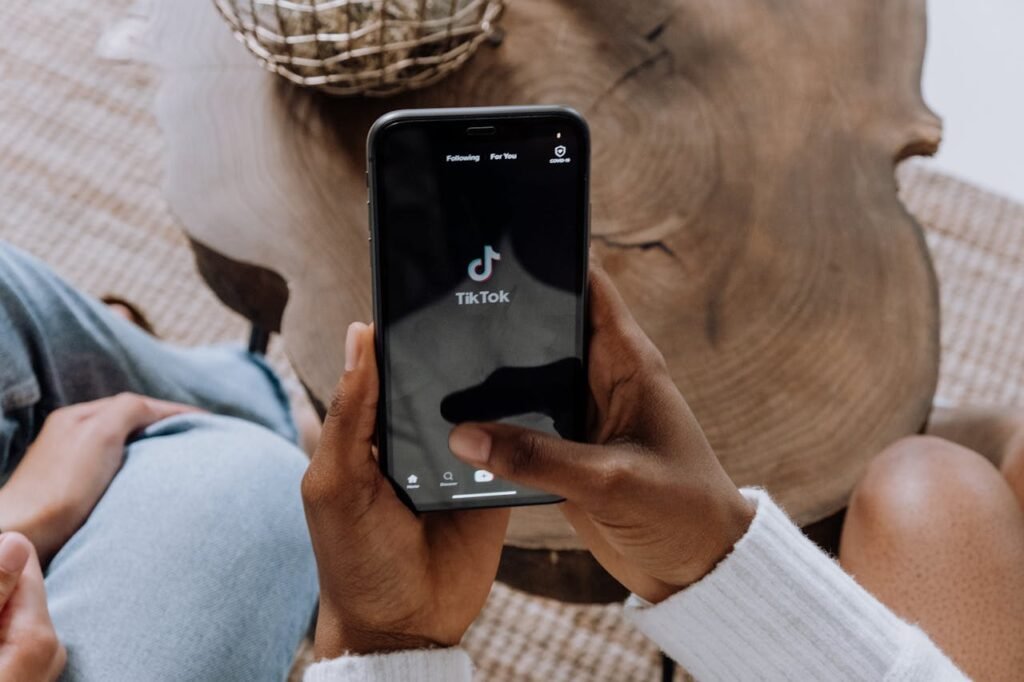 web3 social media manager